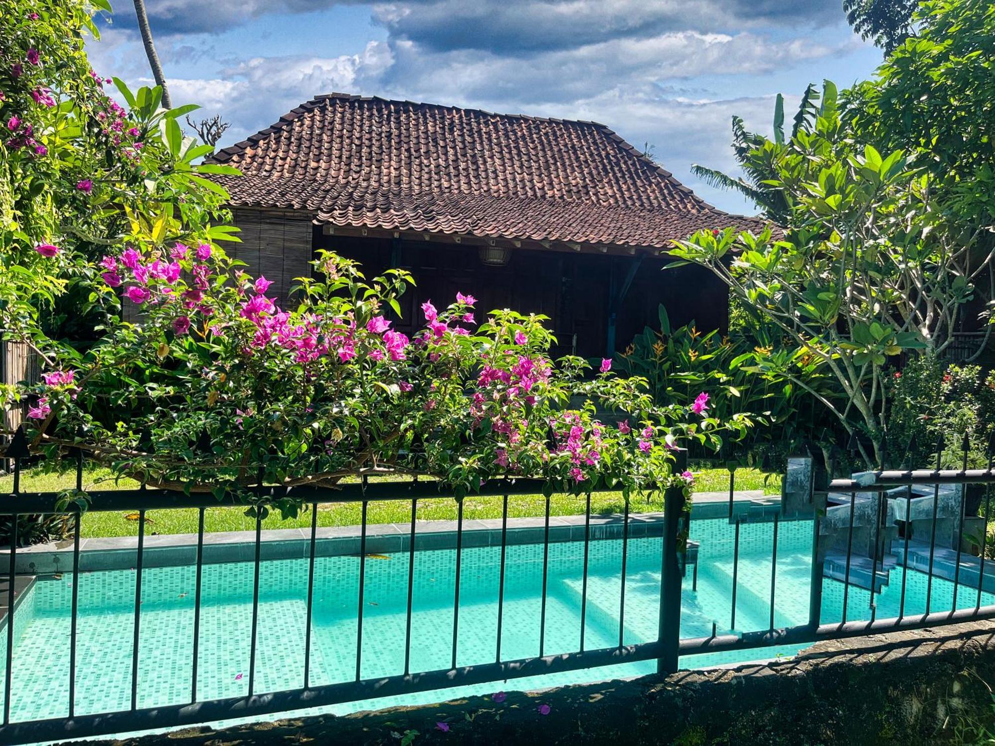 Villa Nextdoor Nature Bantul Exterior foto